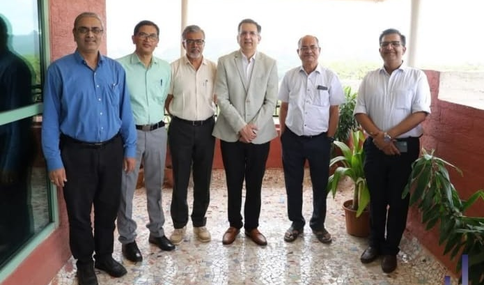 IIM Mumbai hosts CEO, Tata Trusts